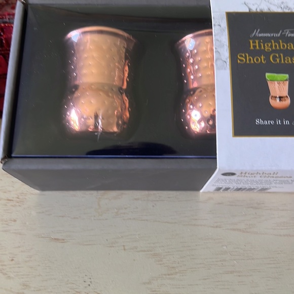 Hammered finish Set of four 2 oz  shot glasses - Picture 6 of 6